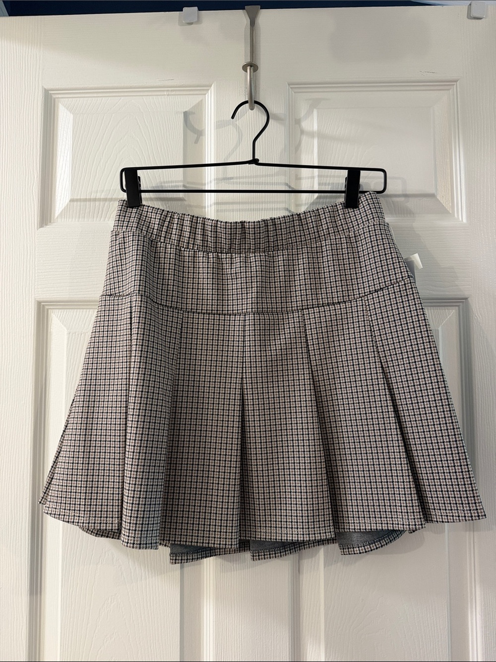 Olive & Oak Black and White Check Pleated Skater Skirt
